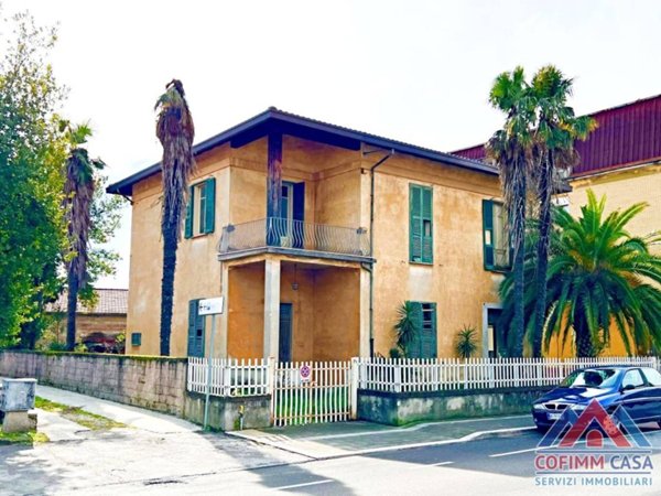 intera palazzina in vendita a Sora