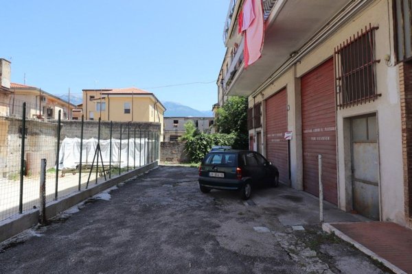 locale di sgombero in vendita a Sora