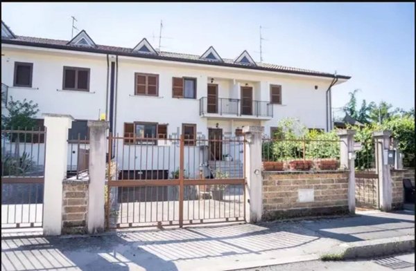 casa indipendente in vendita a Sora