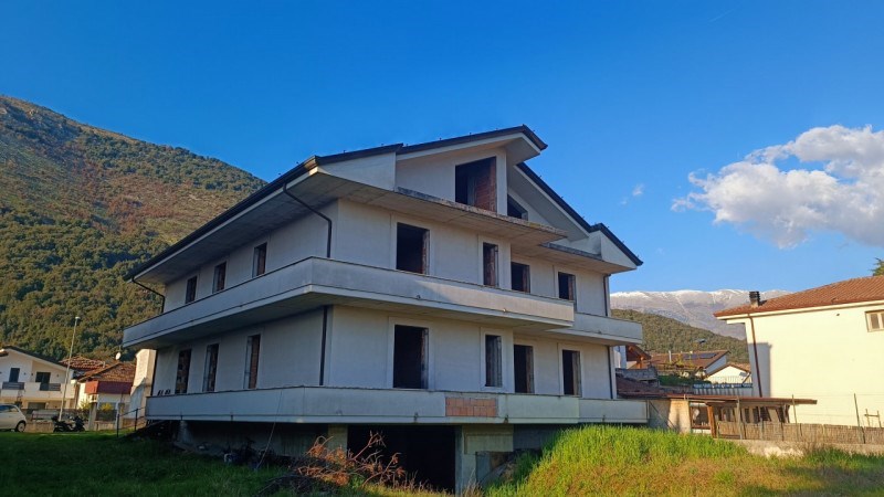 casa indipendente in vendita a Sora