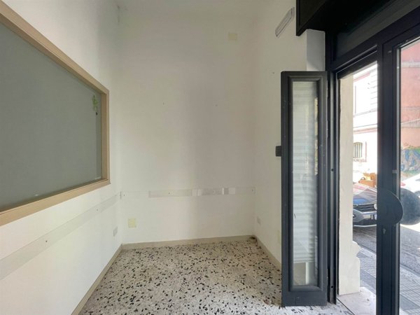 negozio in vendita a Sora