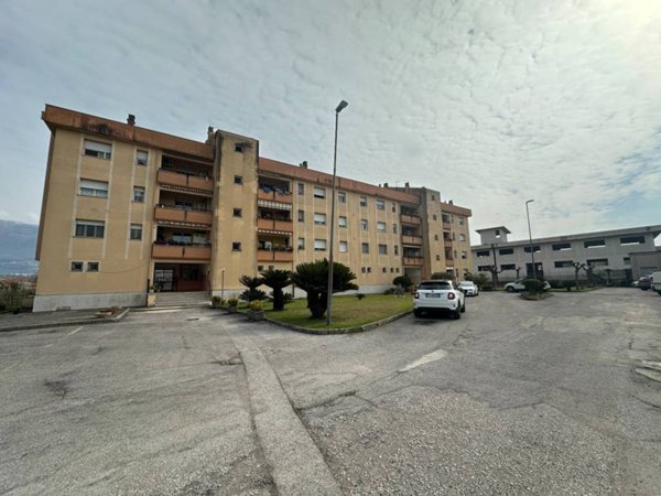 intera palazzina in vendita a Sora