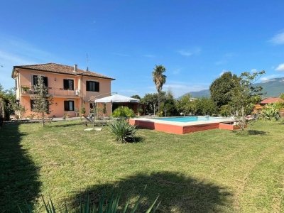 casa indipendente in vendita a Sora