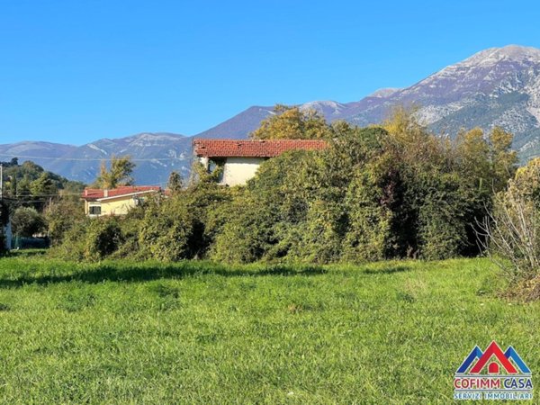 casa indipendente in vendita a Sora