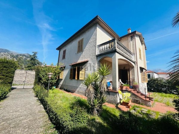 casa indipendente in vendita a Sora