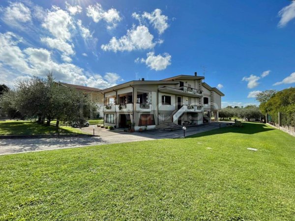 casa indipendente in vendita a Sora