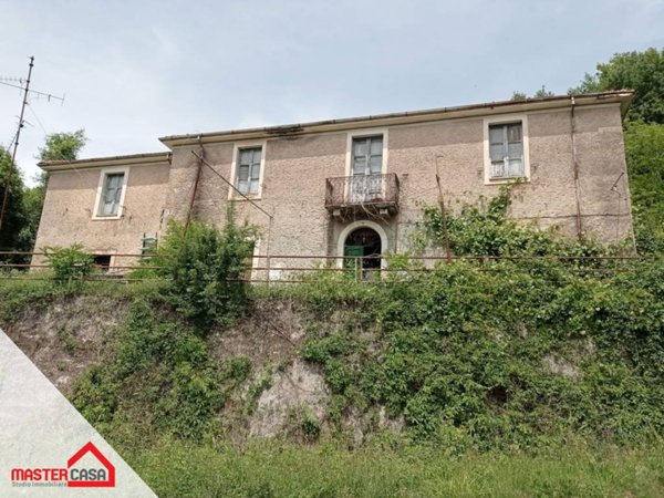 casa indipendente in vendita a Sora