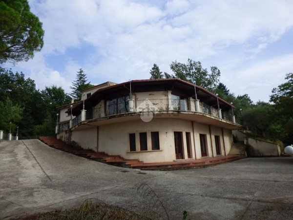 casa indipendente in vendita a Sora