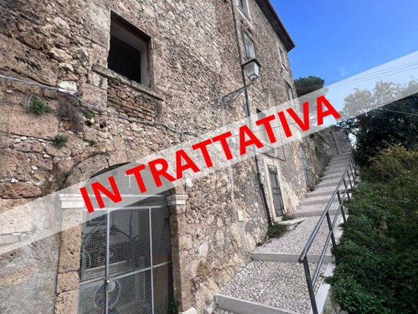 casa indipendente in vendita a Sora