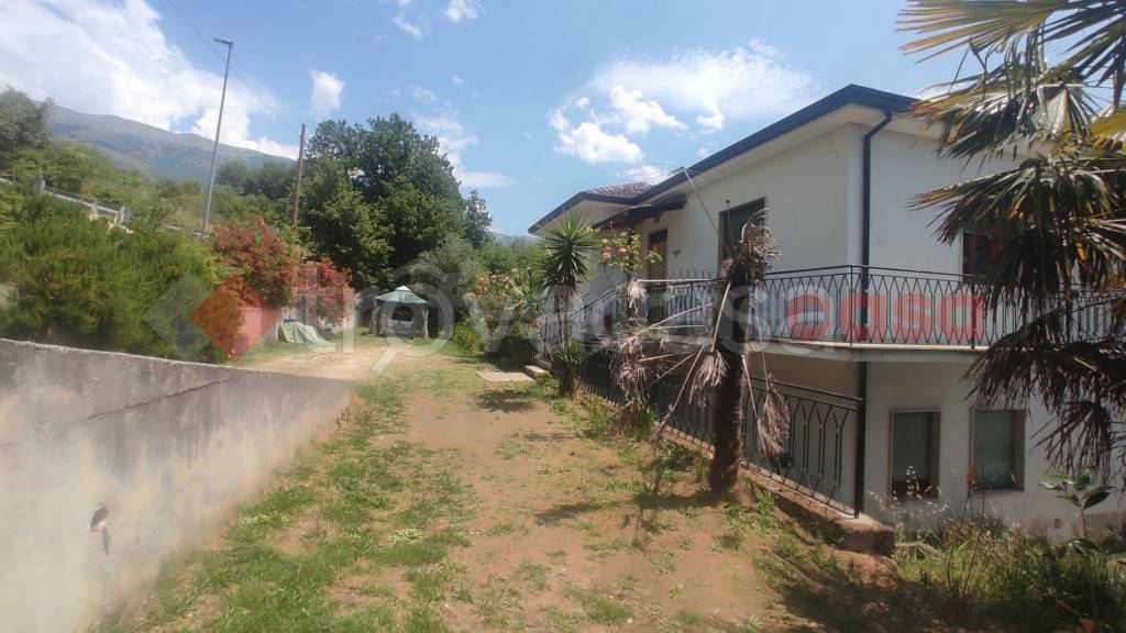 casa indipendente in vendita a Sora