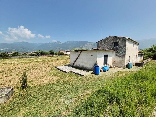 casa indipendente in vendita a Sora