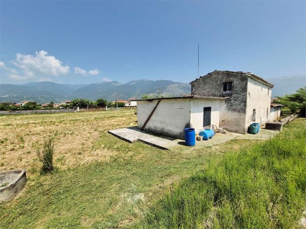 casa indipendente in vendita a Sora