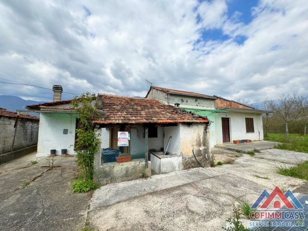 casa indipendente in vendita a Sora