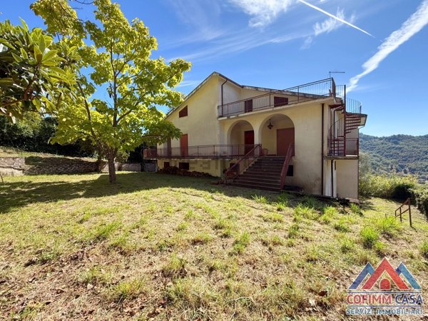 casa indipendente in vendita a Sora