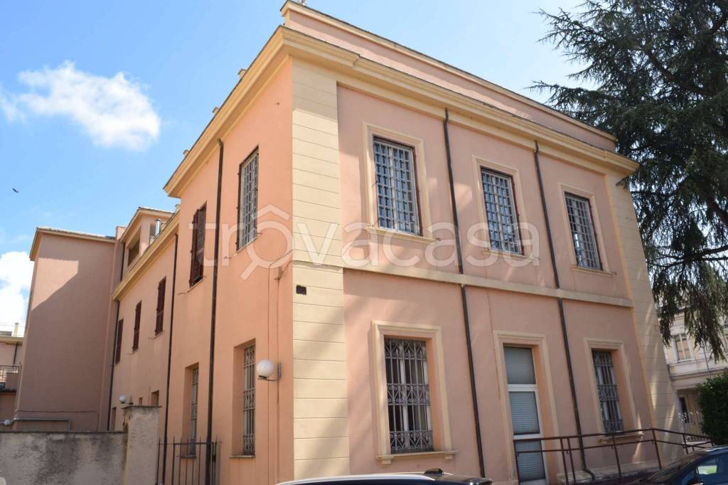 ufficio in vendita a Sora