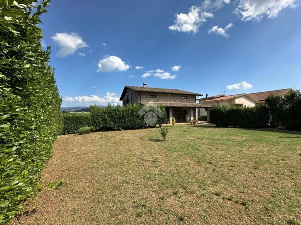 casa indipendente in vendita a Sora