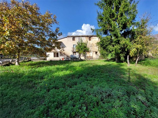 casa indipendente in vendita a Sora