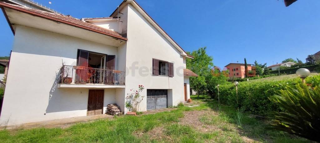 casa indipendente in vendita a Sora