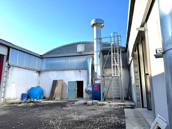 capannone in vendita a Sora