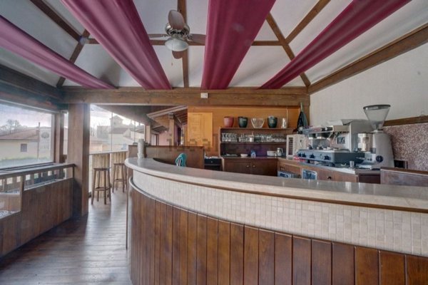 locale commerciale in vendita a Sora