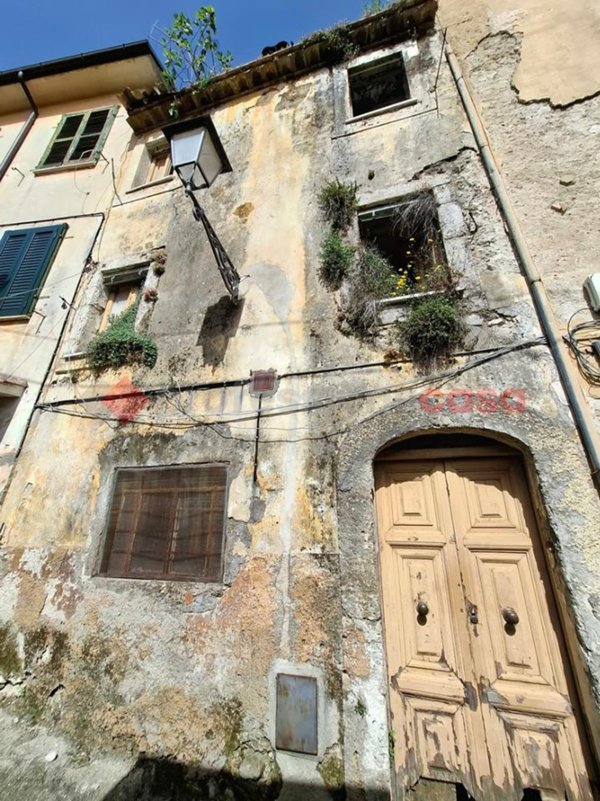 casa indipendente in vendita a Sora