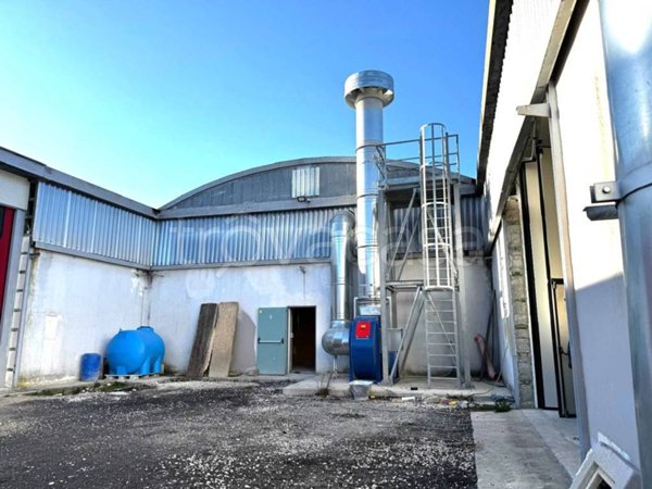 capannone in vendita a Sora