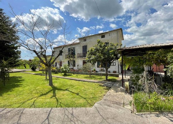 casa indipendente in vendita a Sora