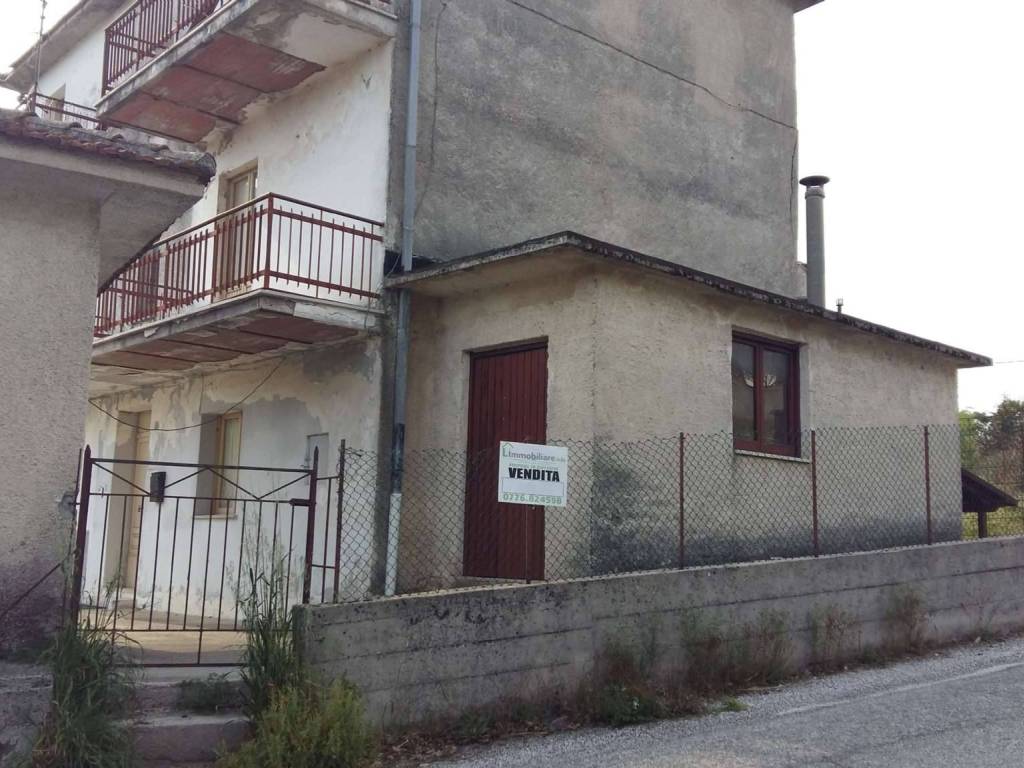 casa semindipendente in vendita a Sora