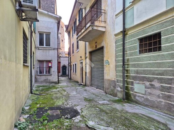 intera palazzina in vendita a Sora