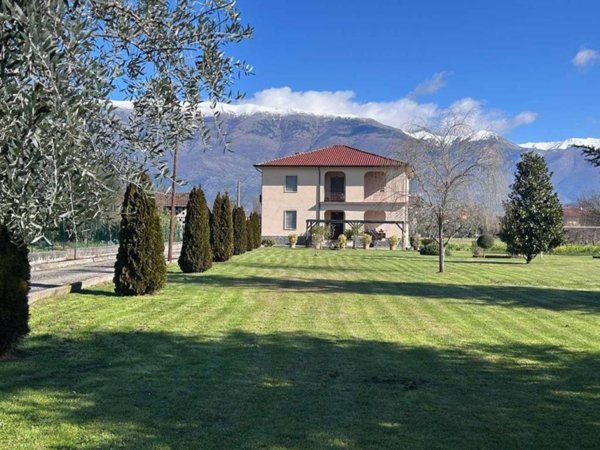 casa indipendente in vendita a Sora