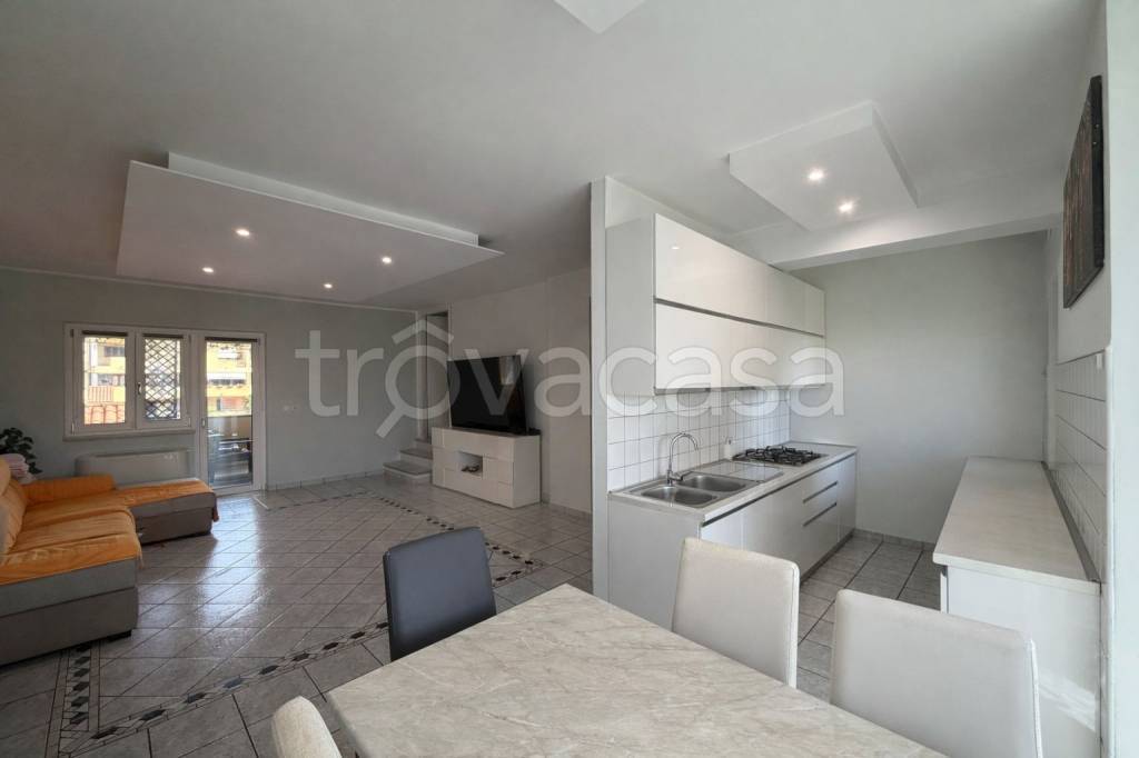 appartamento in vendita a Sora in zona Carnello