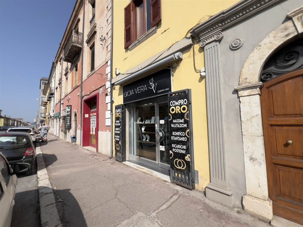 negozio in vendita a Sora