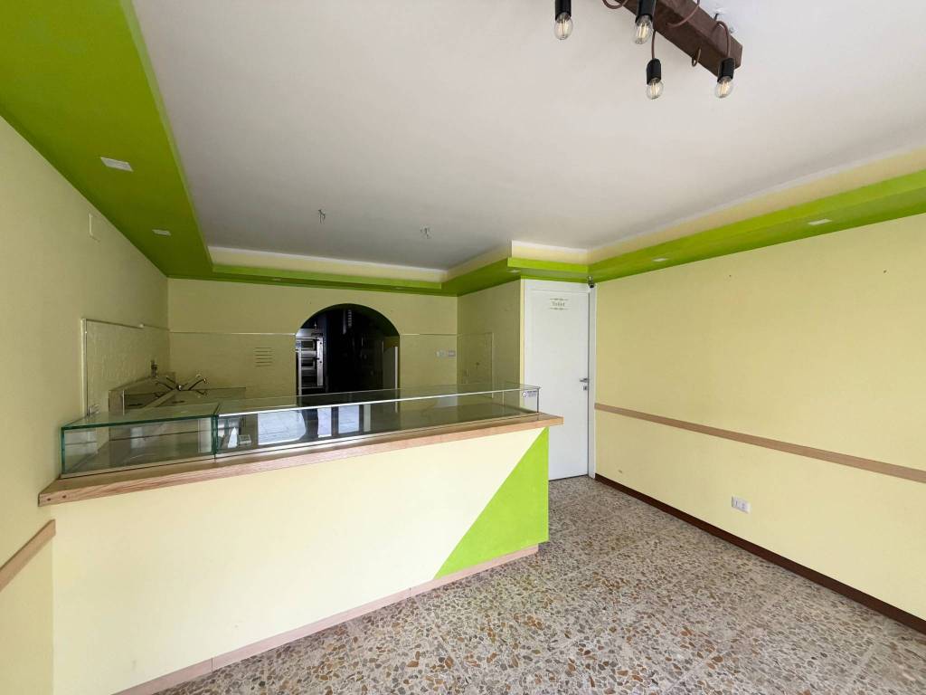 negozio in vendita a Sora