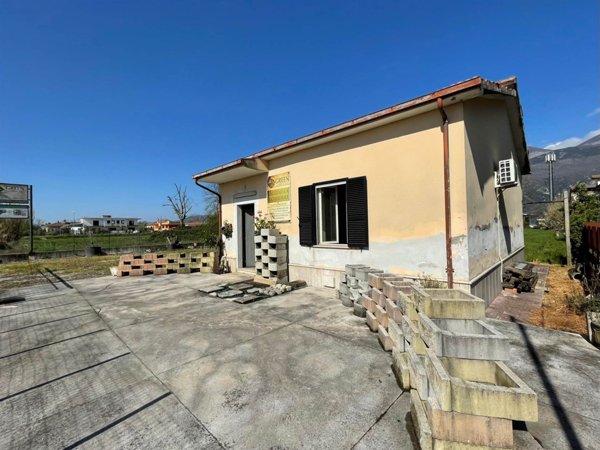 casa indipendente in vendita a Sora