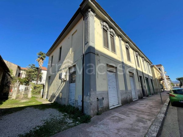 casa indipendente in vendita a Sora