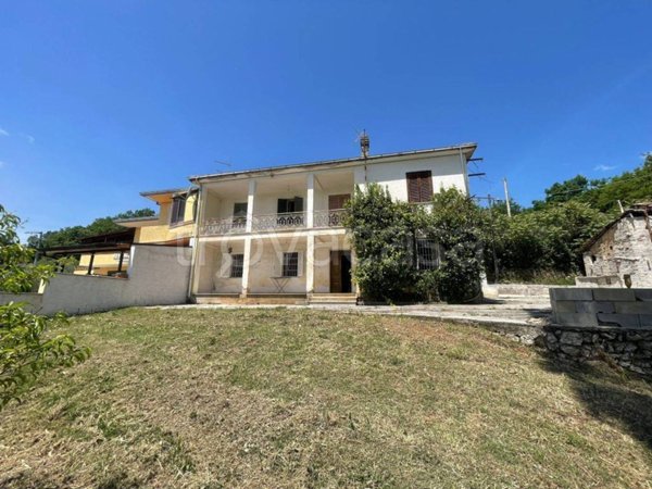 casa indipendente in vendita a Sora