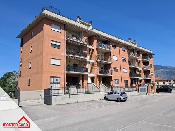 appartamento in vendita a Sora in zona Carnello