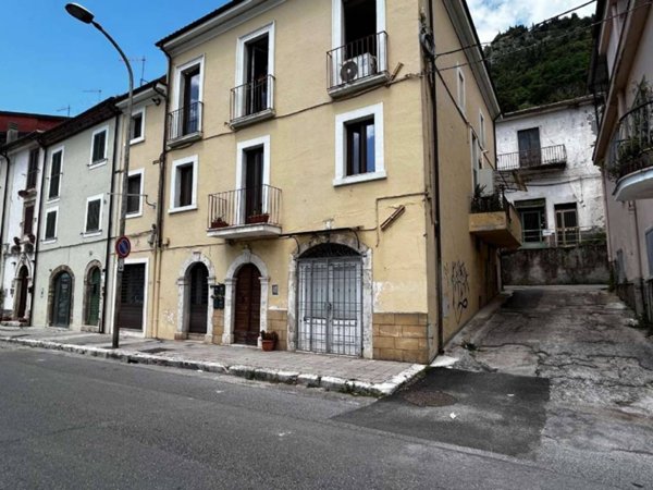 negozio in vendita a Sora