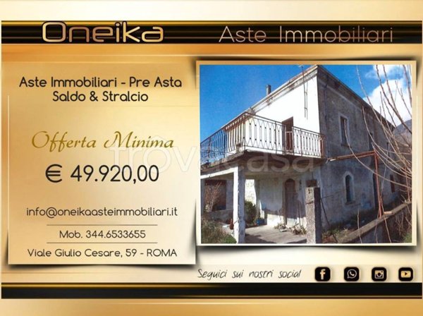 casa indipendente in vendita a Sora