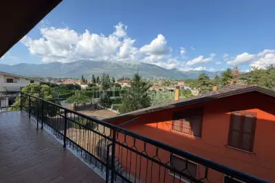 casa indipendente in vendita a Sora