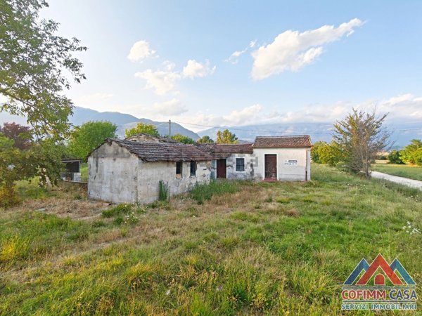 casa indipendente in vendita a Sora