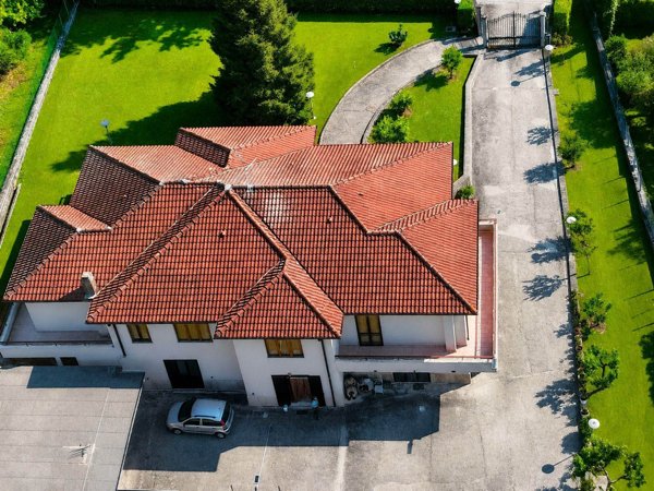 casa indipendente in vendita a Sora