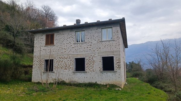 casa indipendente in vendita a Sora