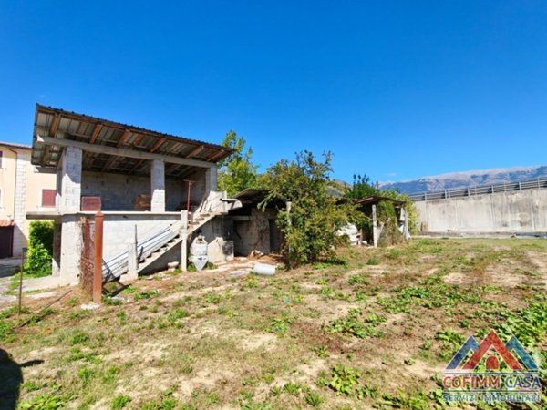 casa indipendente in vendita a Sora