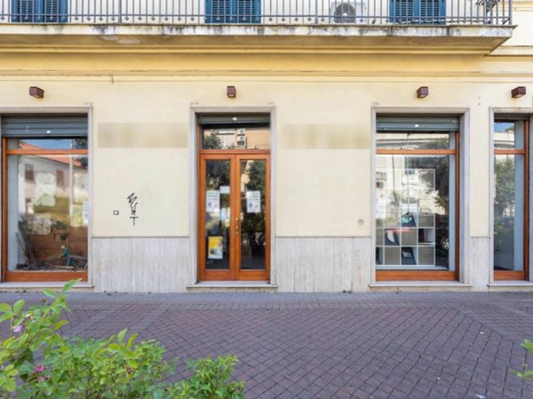 locale di sgombero in vendita a Sora