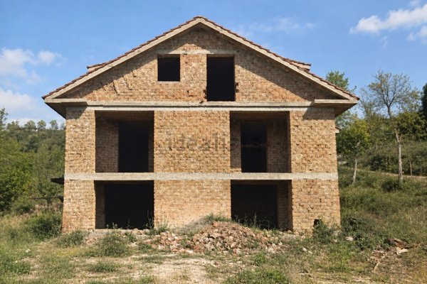 casa indipendente in vendita a Sora