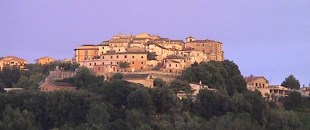casa indipendente in vendita a Strangolagalli