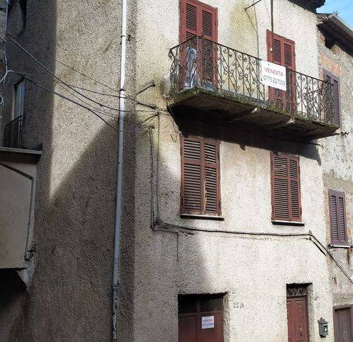casa indipendente in vendita a Supino