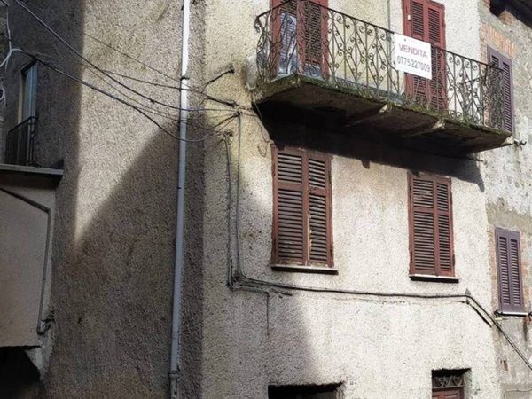 casa indipendente in vendita a Supino