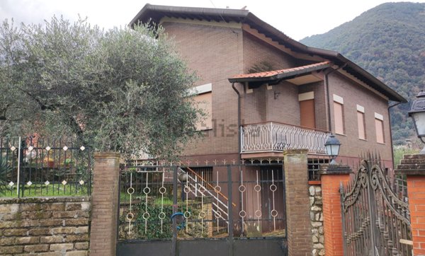 casa indipendente in vendita a Supino